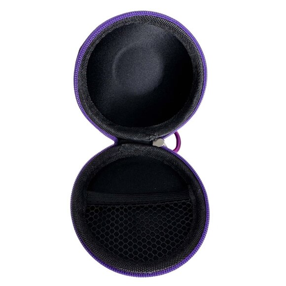 Pokemon 3D Master Ball 3D Carabiner Zip Pouch - Picture 4 of 5